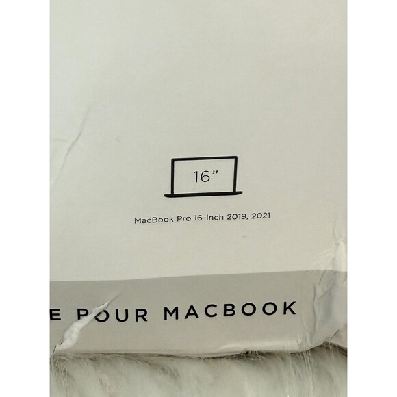 New Von Holzhausen MacBook Portfolio 16" vegan Leather Cover Caramel Brown Apple - Picture 11 of 11